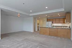 3075 E Kennedy Dr Dr, Salt Lake City, UT 84108 - Photo 12