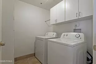 3075 E Kennedy Dr Dr, Salt Lake City, UT 84108 - Photo 18