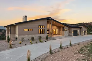 1092 Trailridge Dr, Coalville, UT 84017 - Photo 2