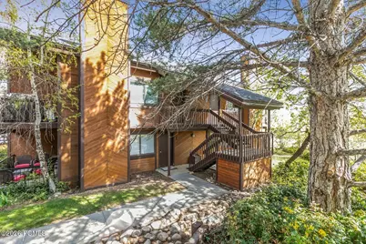 2025 Canyons Resort Drive #Q8, Park City, UT 84098 - Photo 20