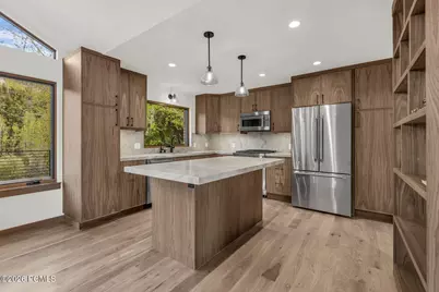 7346 Pinebrook Road, Park City, UT 84098 - Photo 2