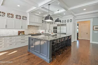 5543 Walker Woods Lane, Holladay, UT 84117 - Photo 12