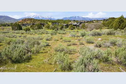 2884 Brown Duck Mountain Circle, Heber City, UT 84032 - Photo 10