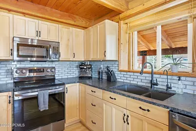 7596 E Badger Hollow Drive, Heber City, UT 84032 - Photo 14