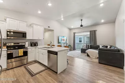 1128 S 820 East #3-301, Heber City, UT 84032 - Photo 8