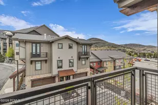 3827 Blackstone Dr, Park City, UT 84098 - Photo 16