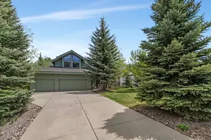 1743 Walker Ct, Park City, UT 84098 - Photo 2