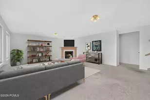 8927 E Pineview Dr, Huntsville, UT 84317 - Photo 12