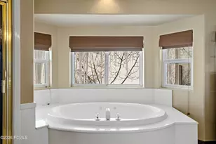8804 Daybreaker Dr, Park City, UT 84098 - Photo 30