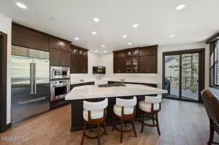 1375 Pinnacle Dr, Park City, UT 84060 - Photo 16