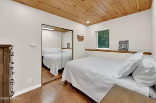 1121 N Willow Ln, Midway, UT 84049 - Photo 8