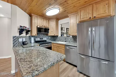 1121 N Willow Lane, Midway, UT 84049 - Photo 10