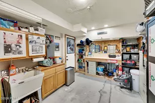 1121 N Willow Ln, Midway, UT 84049 - Photo 32