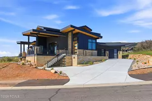 1105 E Longview Dr, Hideout, UT 84036 - Photo 2
