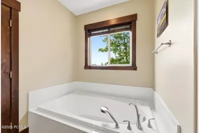 1748 E Longview Drive, Hideout, UT 84036 - Photo 20