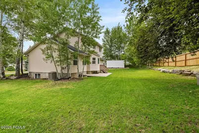 318 N Alpinhof Lane, Midway, UT 84049 - Photo 2