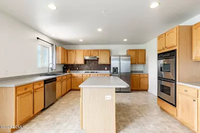 971 Mountain Willow Lane, Park City, UT 84098 - Photo 2