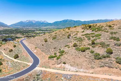 2083 E Upper Lookout Knoll Circle, Heber City, UT 84032 - Photo 10