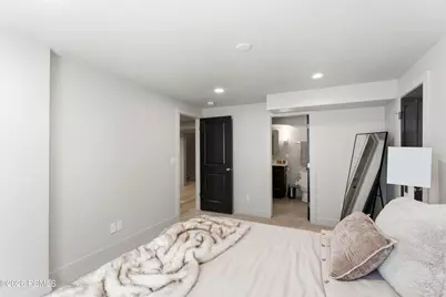 3502 E Breton Lane, Cottonwood Heights, UT 84093 - Photo 10