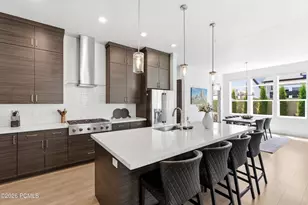 3502 E Breton Ln, Cottonwood Heights, UT 84093 - Photo 16