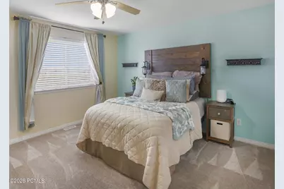 2647 S 2300, Syracuse, UT 84075 - Photo 18