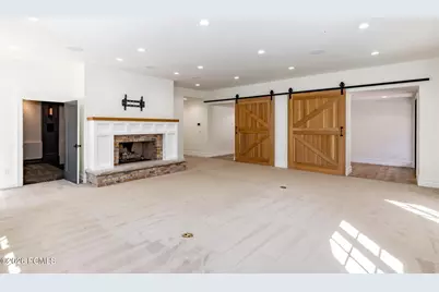 2400 E Walker Lane, Holladay, UT 84117 - Photo 8