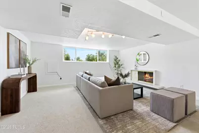 2473 Blaine Avenue, Salt Lake City, UT 84108 - Photo 20