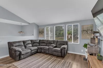 1282 S 875 W, Woods Cross, UT 84087 - Photo 6