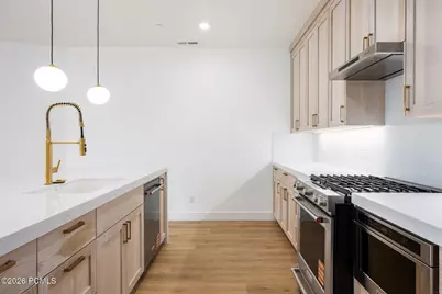 2250 E Murray Holladay Road #202, Salt Lake City, UT 84117 - Photo 10