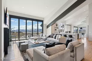 8945 N Mountain Crest Rd, Park City, UT 84098 - Photo 6
