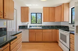 2304 Monarch Dr, Park City, UT 84060 - Photo 10