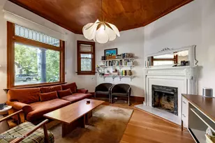 810 E 1st Ave, Salt Lake City, UT 84103 - Photo 2