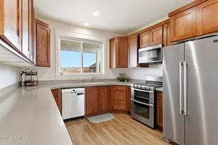 415 E Earl St, Park City, UT 84098 - Photo 26