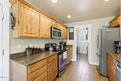8374 E Lake Pines Drive, Heber City, UT 84032 - Photo 10