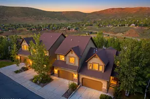 3028 Canyon Links Dr, Park City, UT 84098 - Photo 2