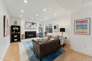 2477 E 700, Salt Lake City, UT 84106 - Photo 10