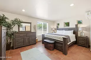 75 N 200 E St, Alton, UT 84710 - Photo 28