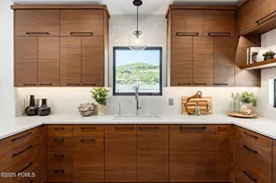 611 Rossie Hill Dr, Park City, UT 84060 - Photo 14
