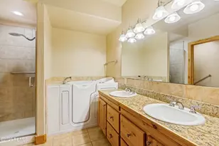 1526 W Redstone Ave, Park City, UT 84098 - Photo 18
