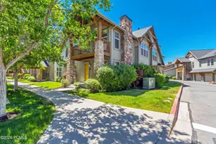1526 W Redstone Ave, Park City, UT 84098 - Photo 2