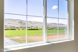 1282 Pearl Ct, Coalville, UT 84017 - Photo 32