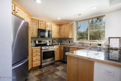 6144 N Fox Pointe Circle #B1, Park City, UT 84098 - Photo 6