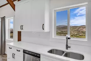4405 Red Oak Dr, Woodland Hills, UT 84036 - Photo 6