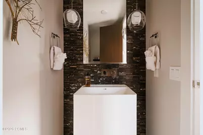 2752 W High Mountain Road #2001, Park City, UT 84098 - Photo 18