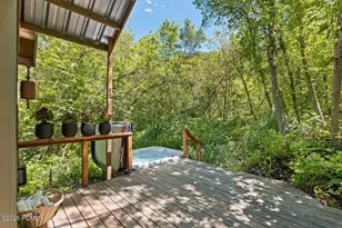 19 S Cederlof Ln, Salt Lake City, UT 84108 - Photo 28