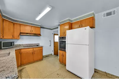 106 N 700 N, Clearfield, UT 84015 - Photo 10