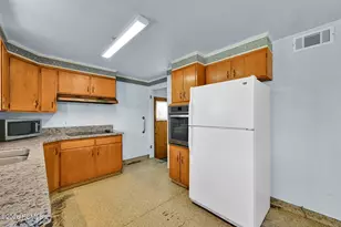 106 N 700 N, Clearfield, UT 84015 - Photo 10