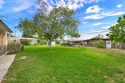 106 N 700 N, Clearfield, UT 84015 - Photo 32