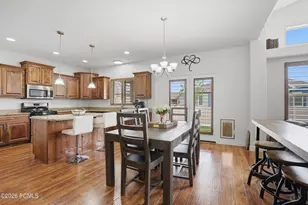 121 W Misty Brook Ln, Tooele, UT 84074 - Photo 8