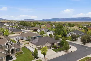 121 W Misty Brook Ln, Tooele, UT 84074 - Photo 50